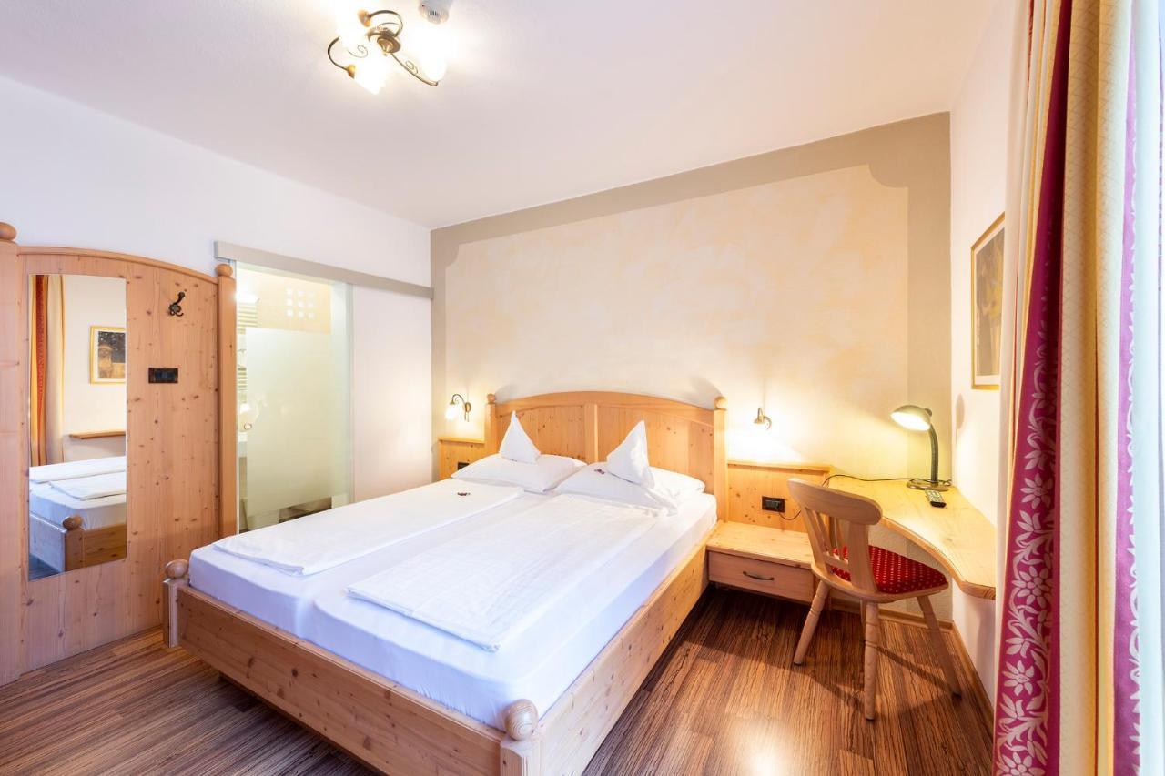 Hotel Moserhof Schenna